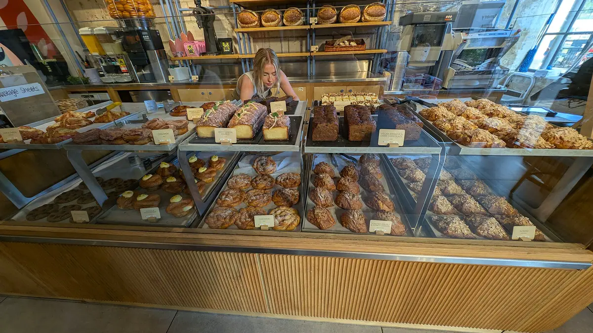 Fords The Bakers – bakery in Newbridge, Kirkliston